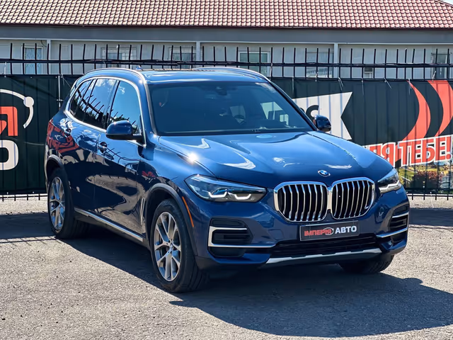 BMW X5 - фото 2