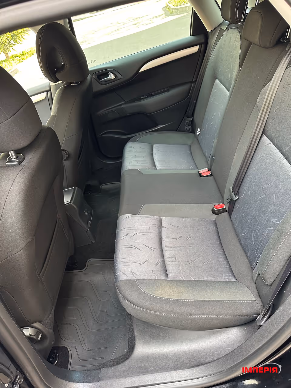 Citroen C4 - фото 37