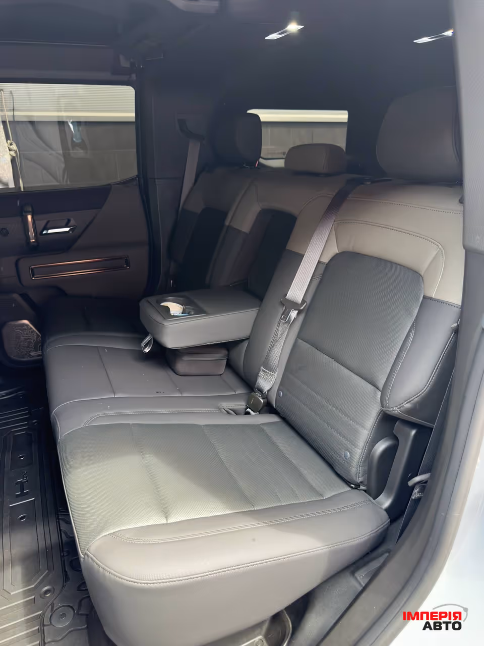 GMC Hummer EV - фото 7