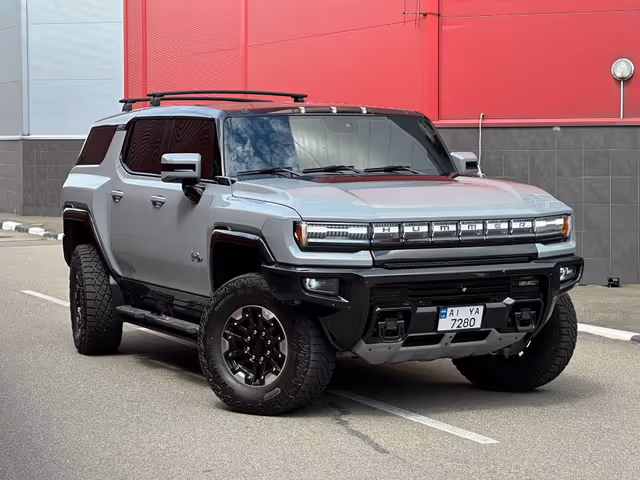 GMC Hummer EV - фото 2