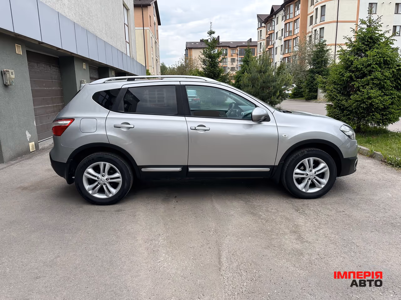 Nissan Qashqai - фото 5