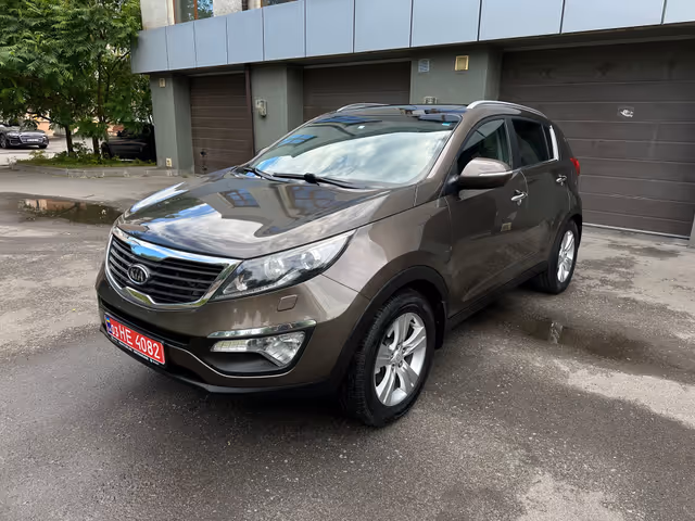 Kia Sportage - фото 1