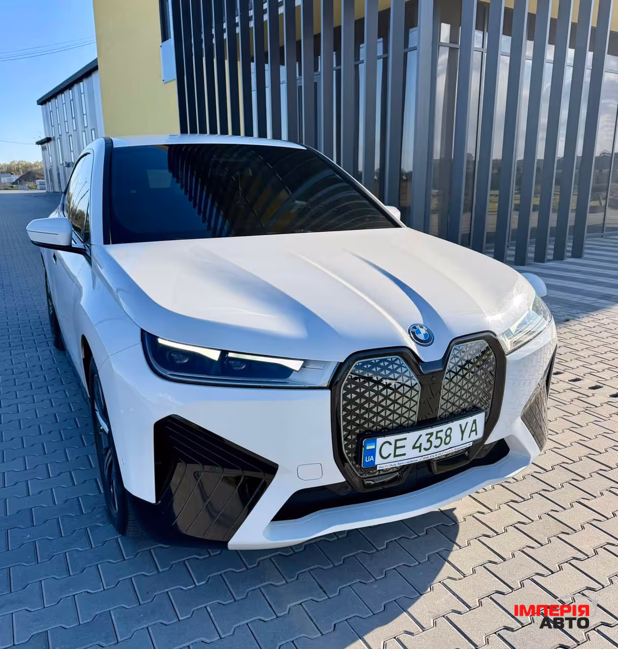 BMW iX - фото 10