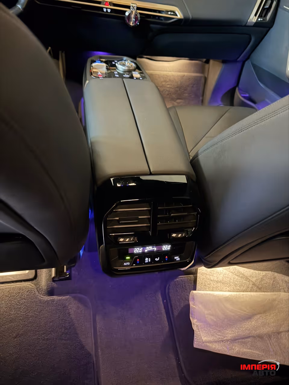 BMW iX - фото 16