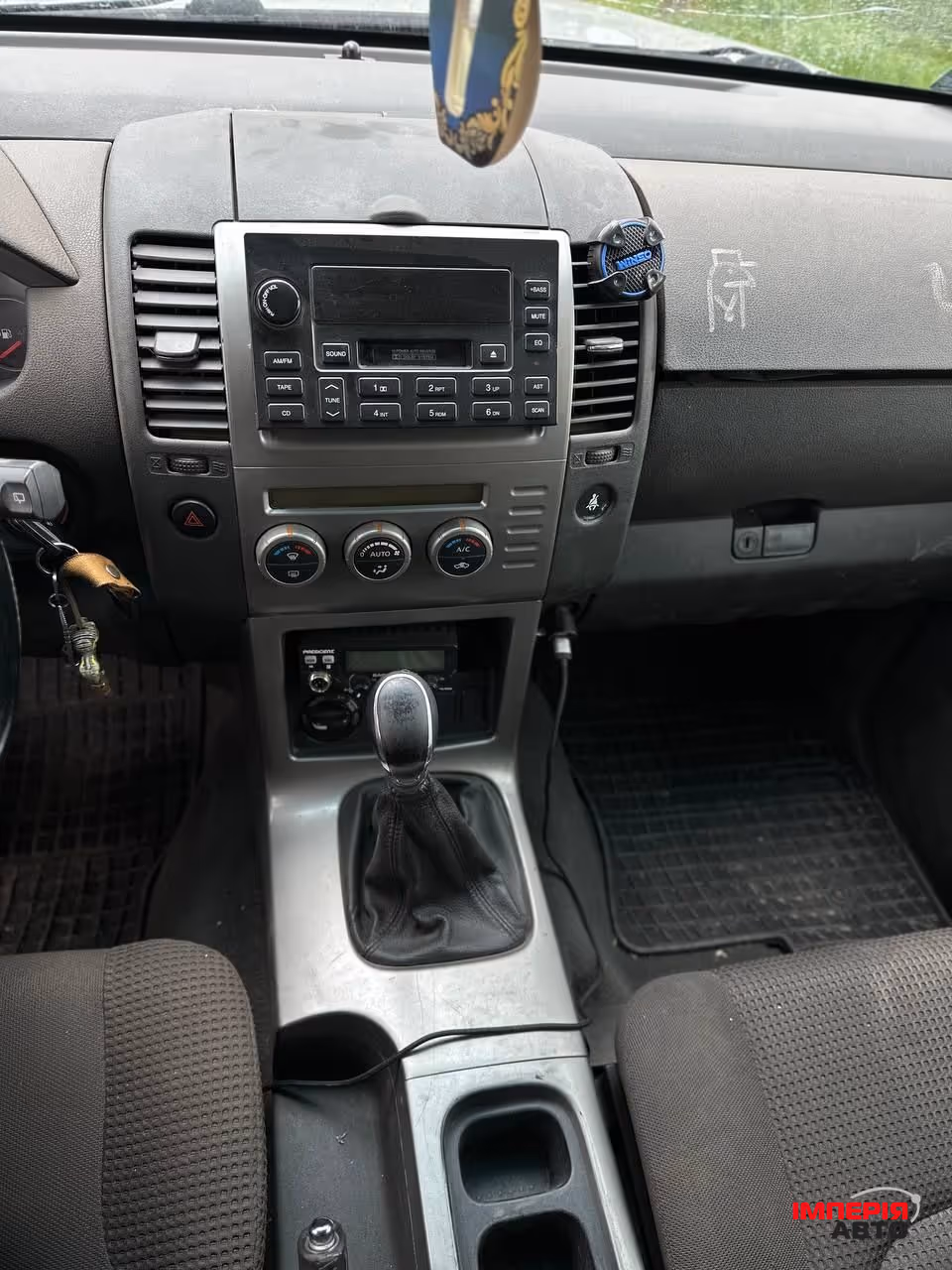 Nissan Pathfinder - фото 9