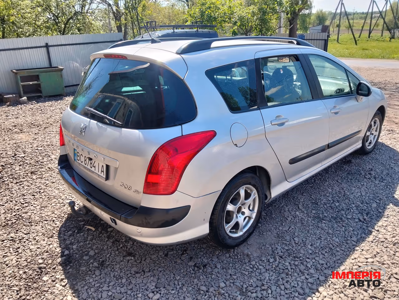 Peugeot 308 - фото 7