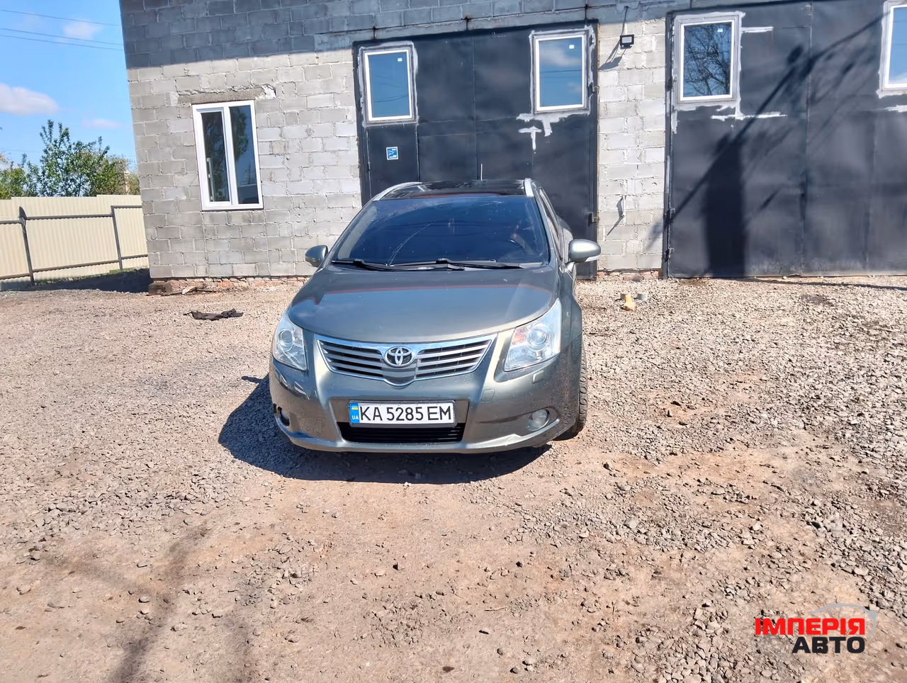 Toyota Avensis - фото 7