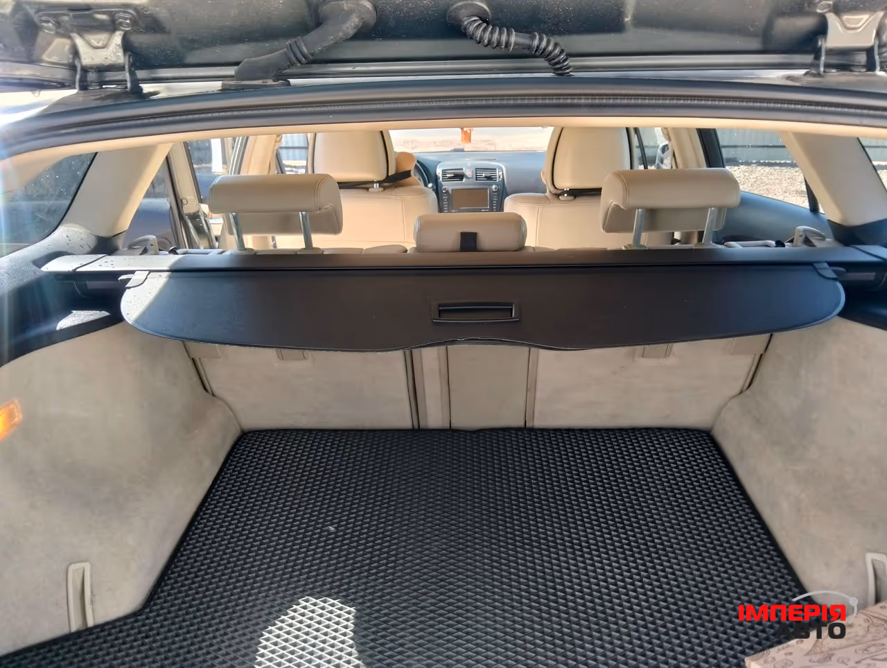 Toyota Avensis - фото 13