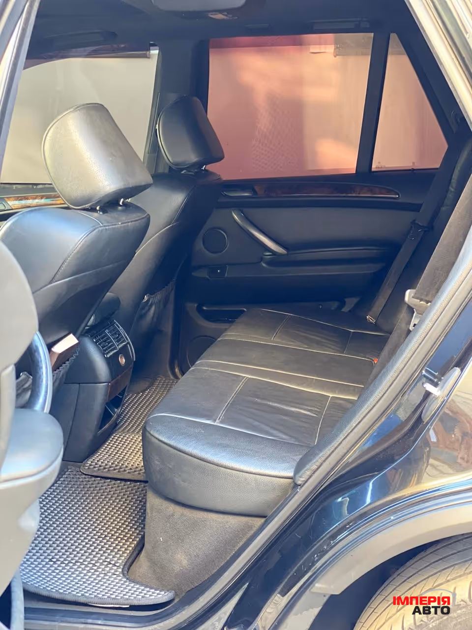 BMW X5 - фото 7