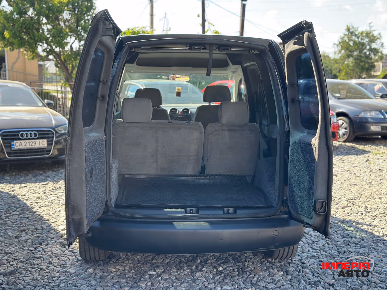 Volkswagen Caddy - фото 6
