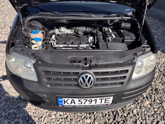 Volkswagen Caddy - фото 4