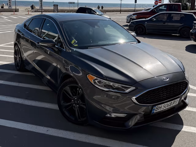 Ford Fusion USA - фото 1