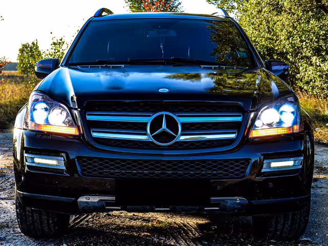 Mercedes-Benz GL-Класс - фото 1