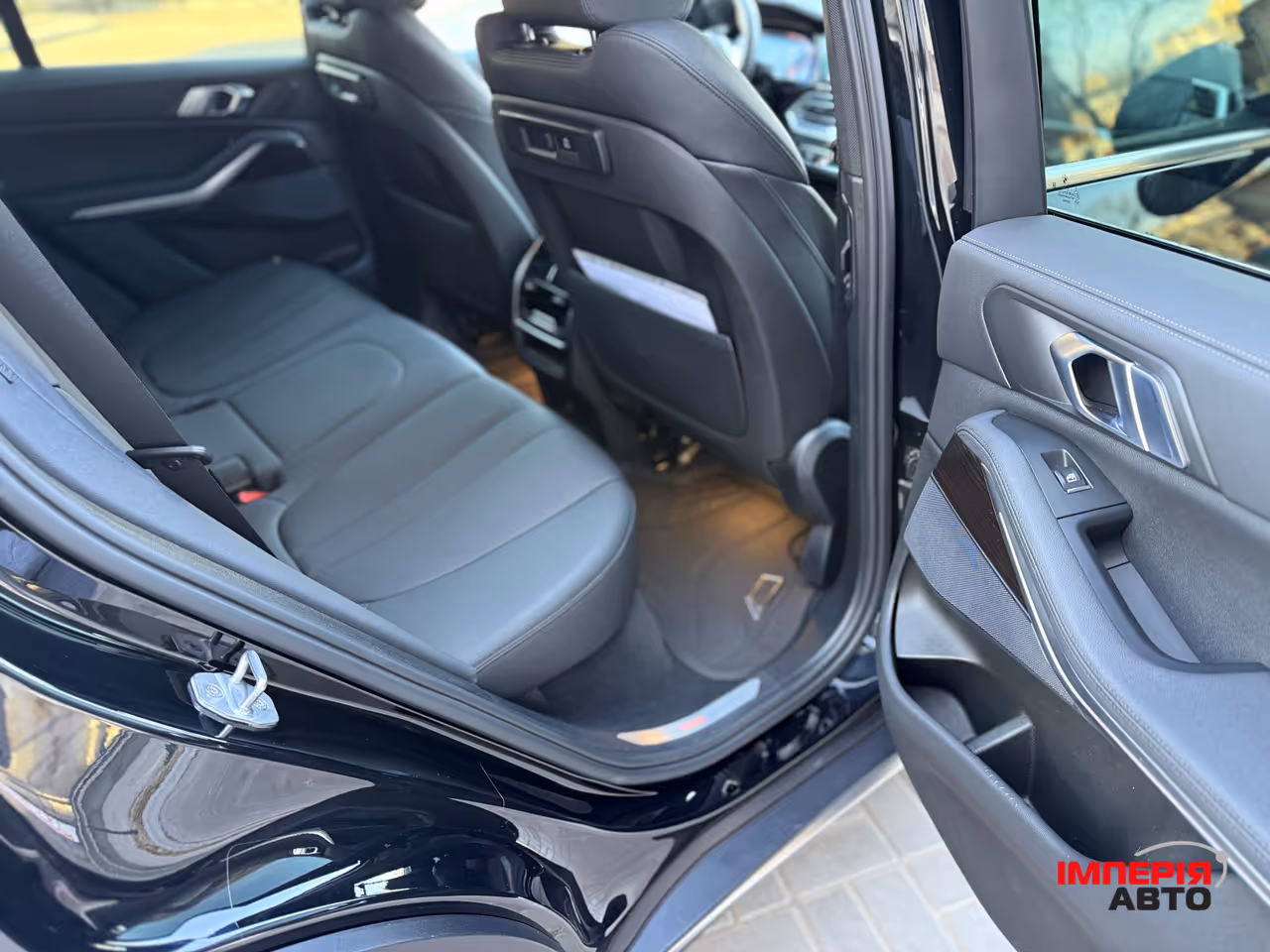 BMW X5 - фото 19