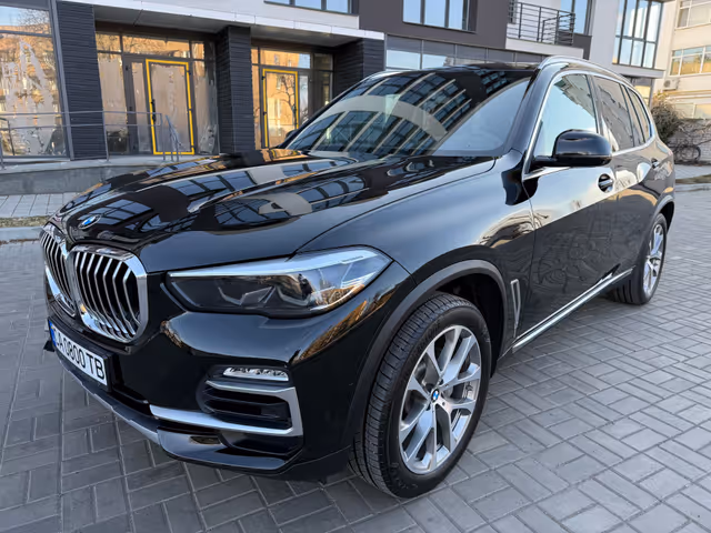 BMW X5 - фото 2
