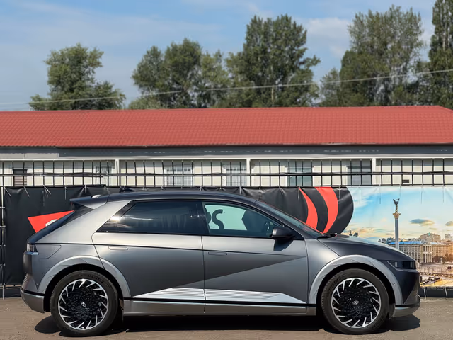 Hyundai IONIQ 5 - фото 3