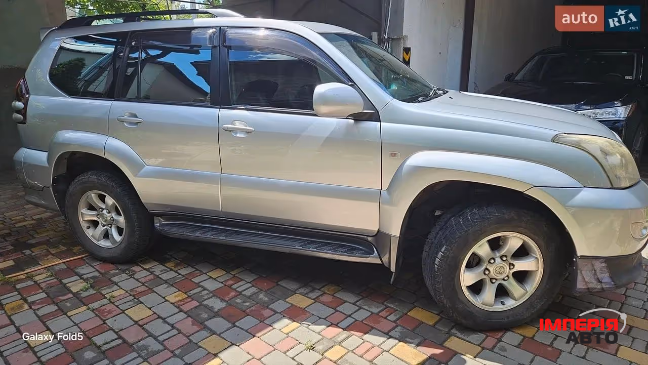 Toyota Land Cruiser Prado - фото 5