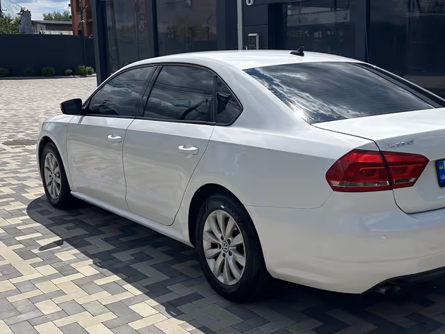 Volkswagen Passat USA/NMS - фото 4