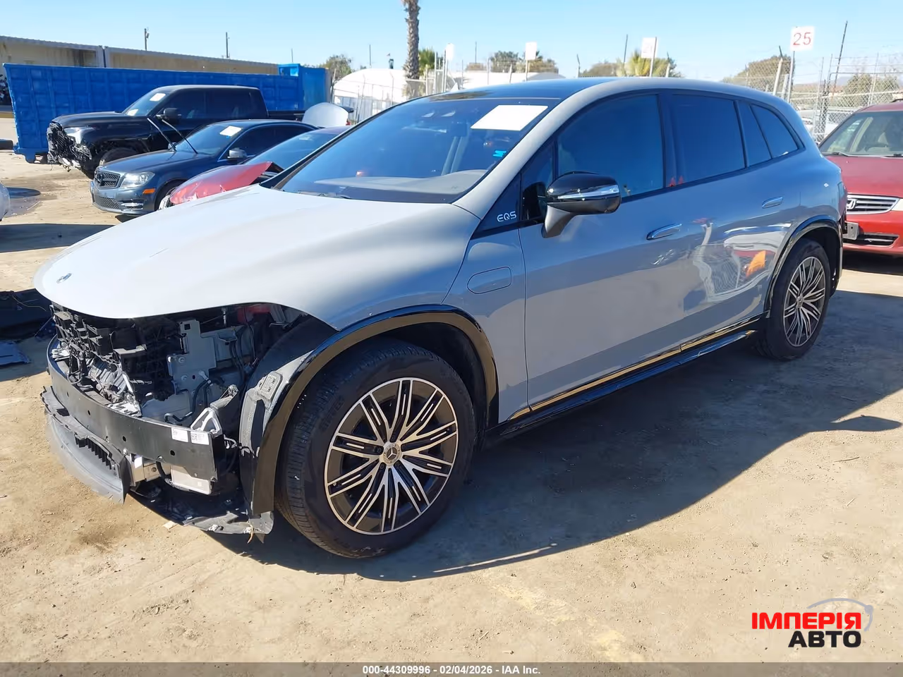 Mercedes-Benz EQS SUV - фото 2