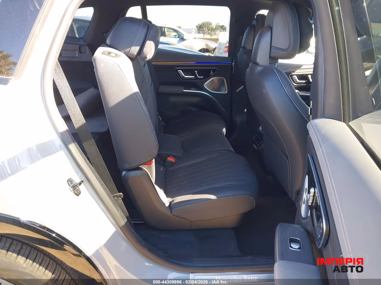 Mercedes-Benz EQS SUV - фото 9