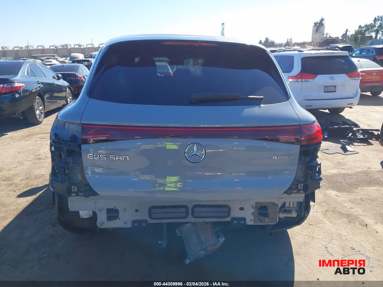 Mercedes-Benz EQS SUV - фото 8