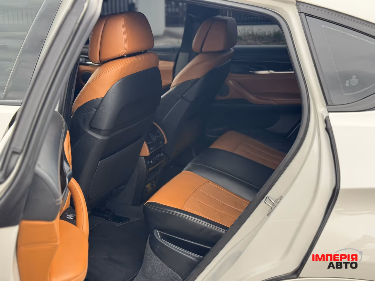 BMW X6 - фото 7