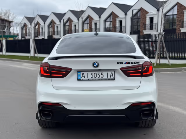 BMW X6 - фото 2