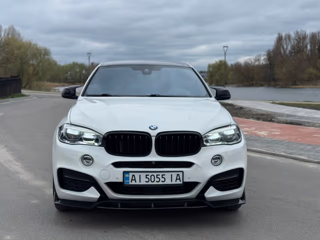 BMW X6 - фото 4