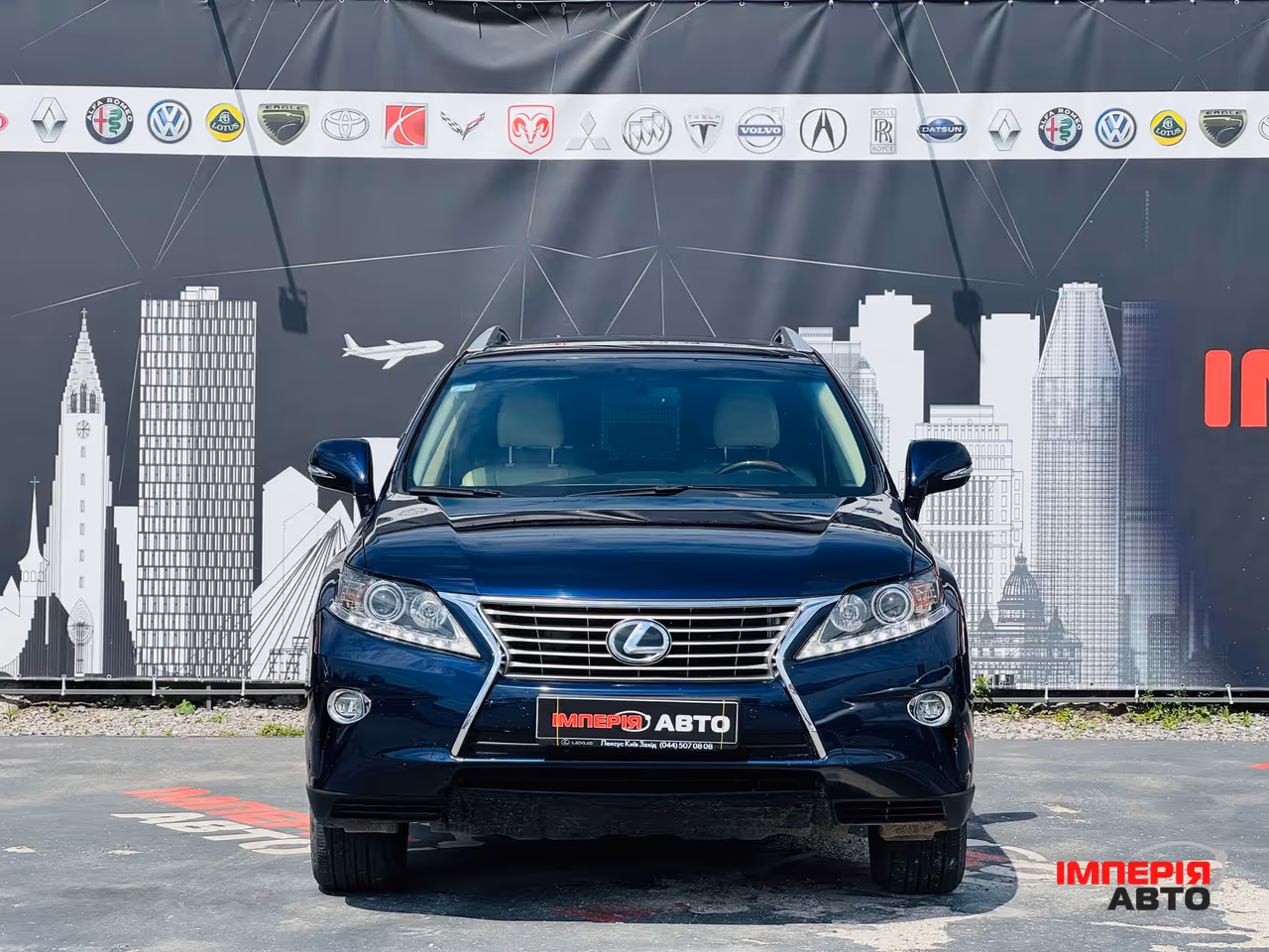 Lexus RX - фото 1