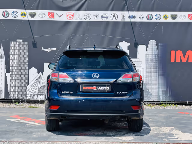 Lexus RX - фото 4