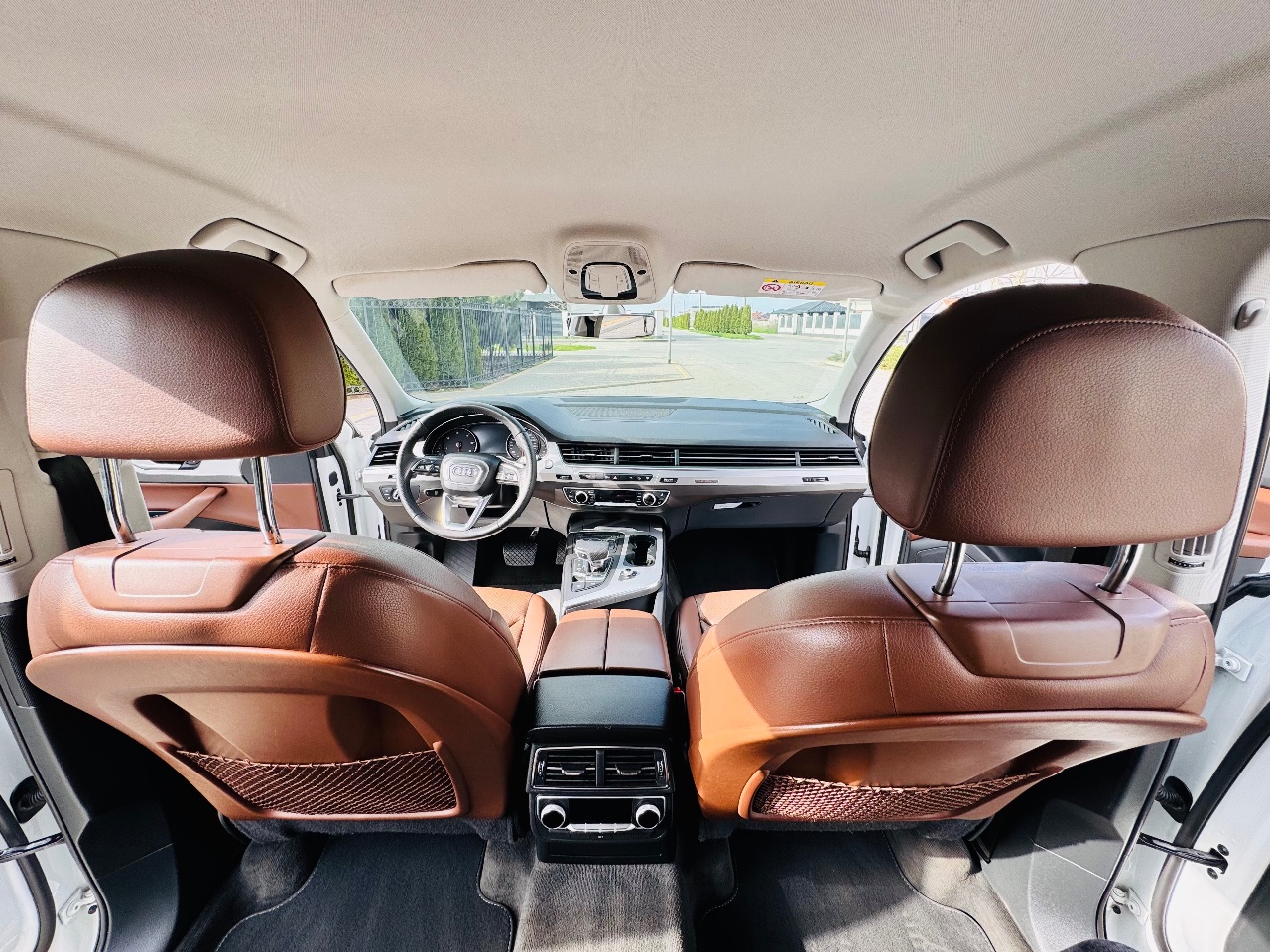 Audi Q7 - фото 5