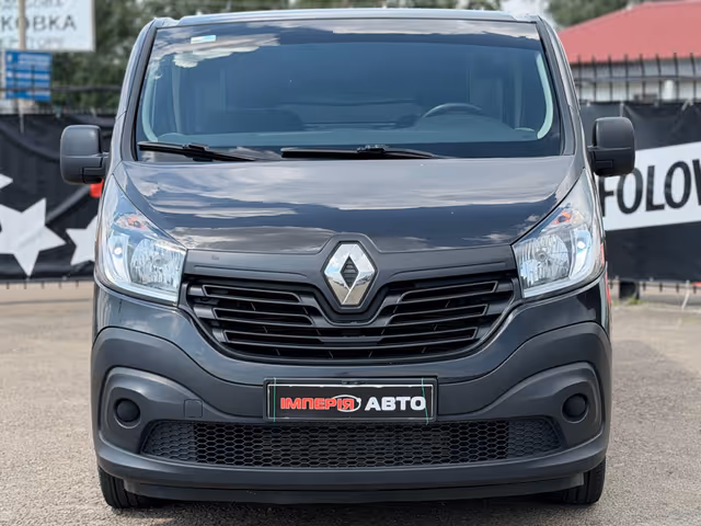 Renault Trafic - фото 2