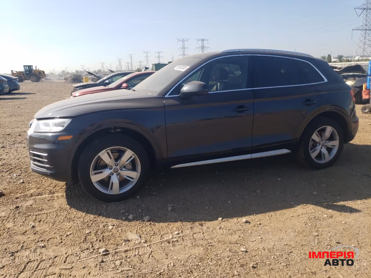 Audi Q5 - фото 1
