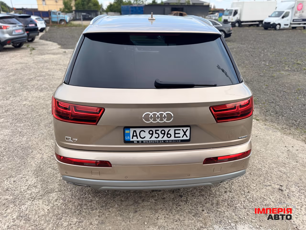 Audi Q7 - фото 5