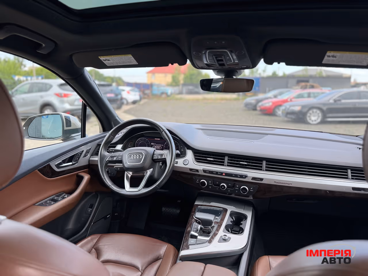 Audi Q7 - фото 31