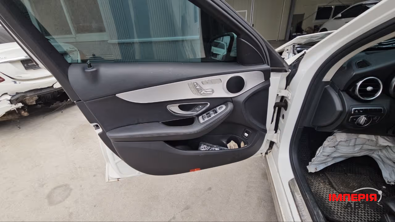 Mercedes-Benz C-Класс - фото 33