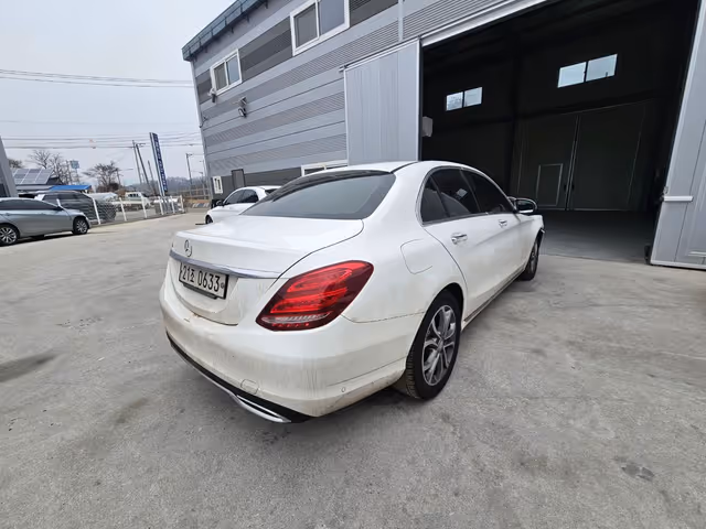 Mercedes-Benz C-Класс - фото 5