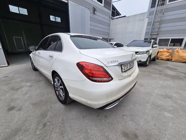 Mercedes-Benz C-Класс - фото 3
