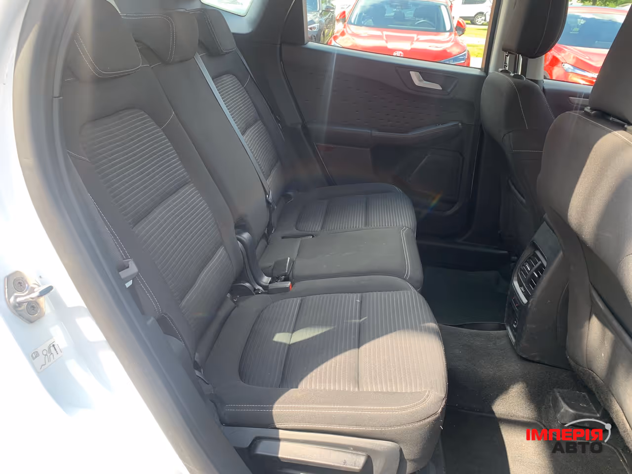 Ford Kuga - фото 15