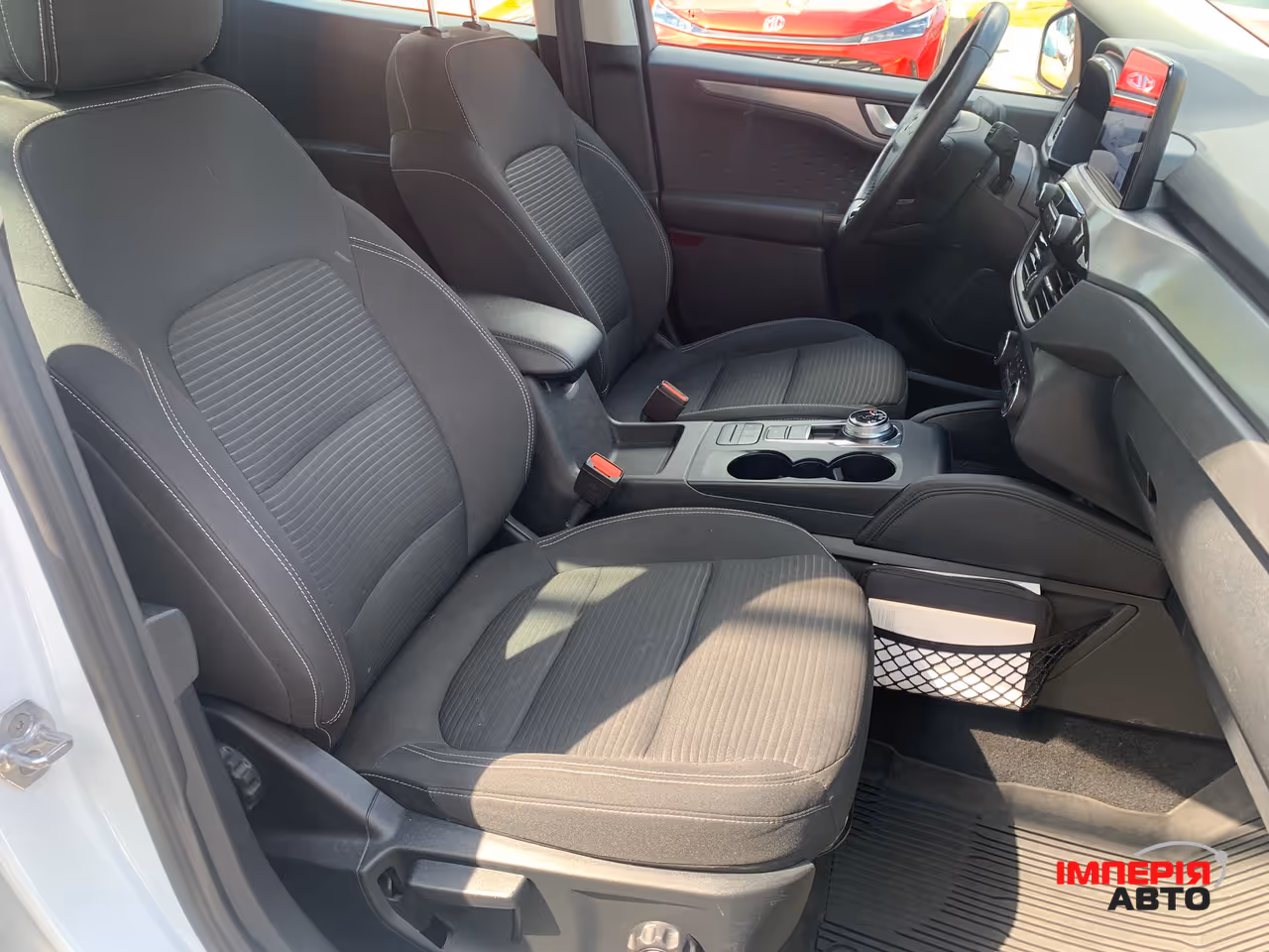 Ford Kuga - фото 13