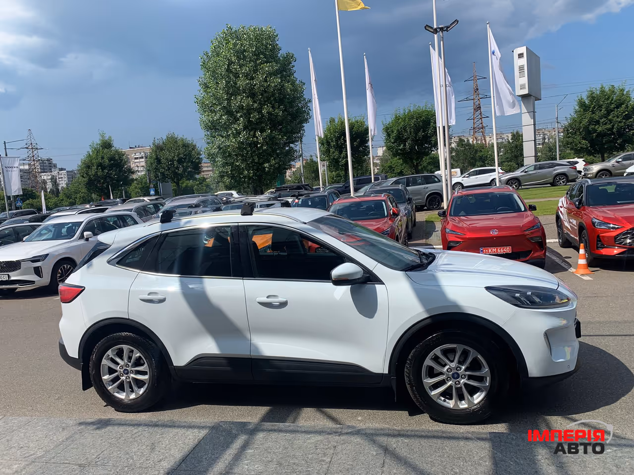 Ford Kuga - фото 5