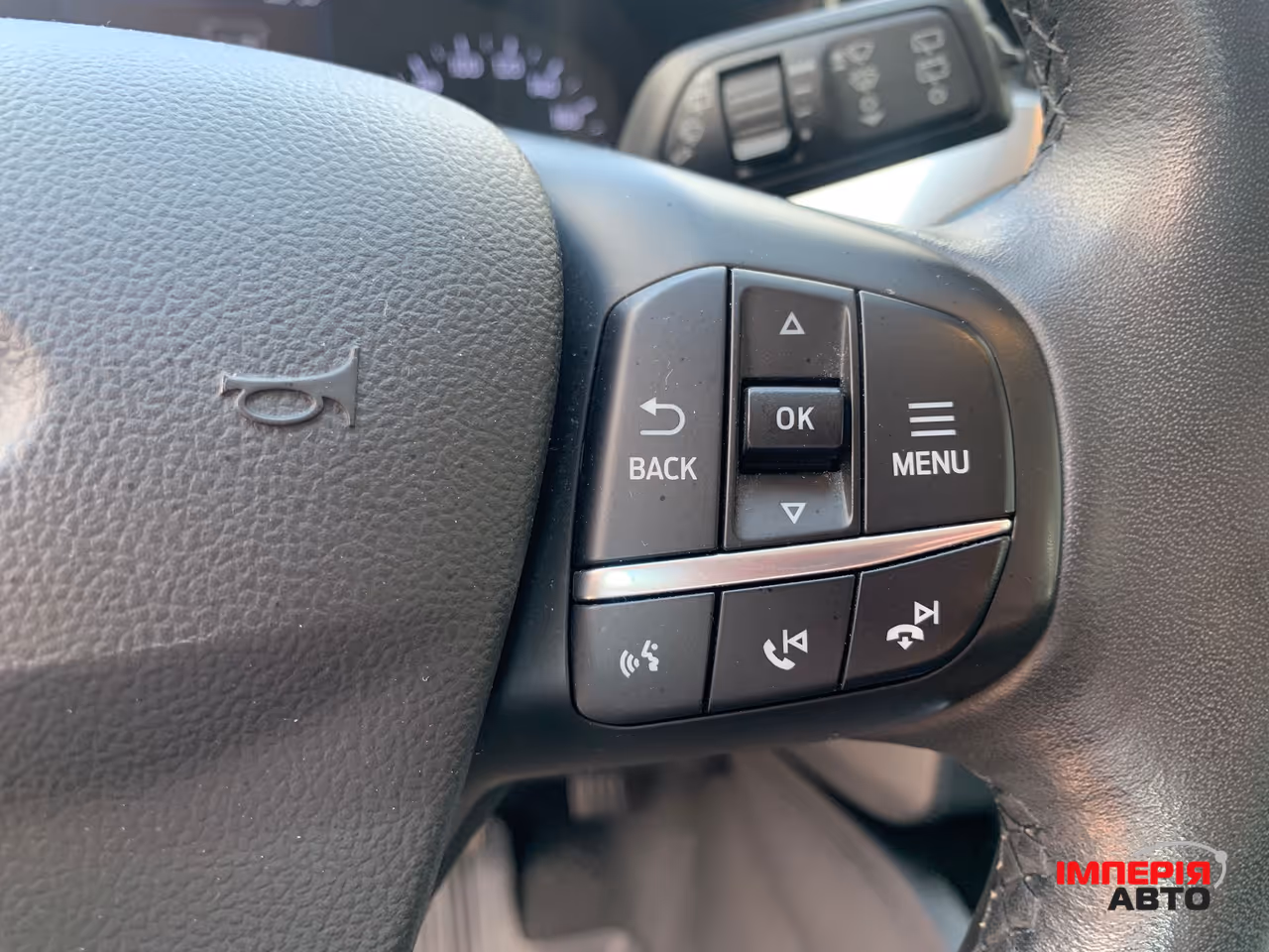 Ford Kuga - фото 25