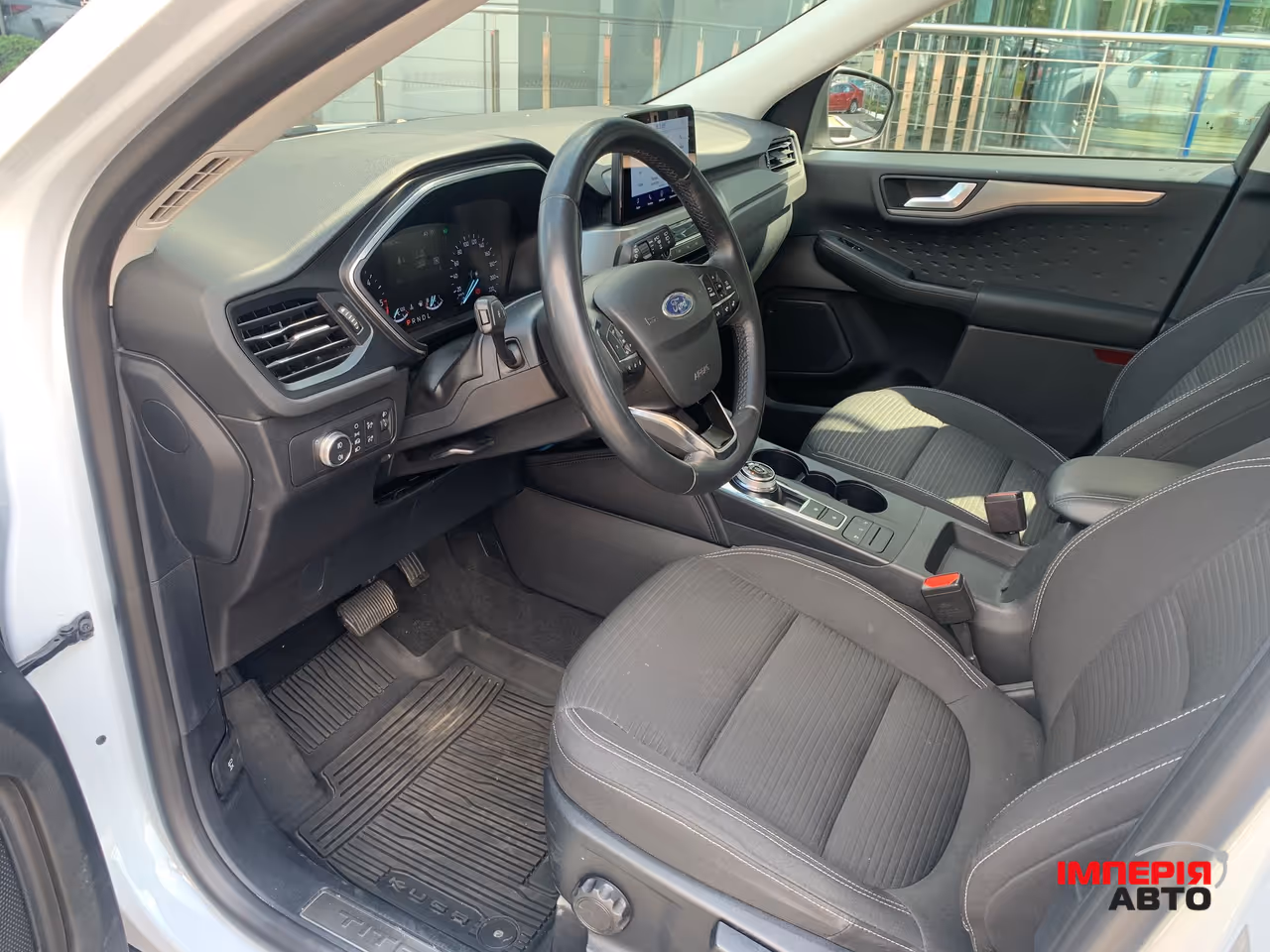 Ford Kuga - фото 20