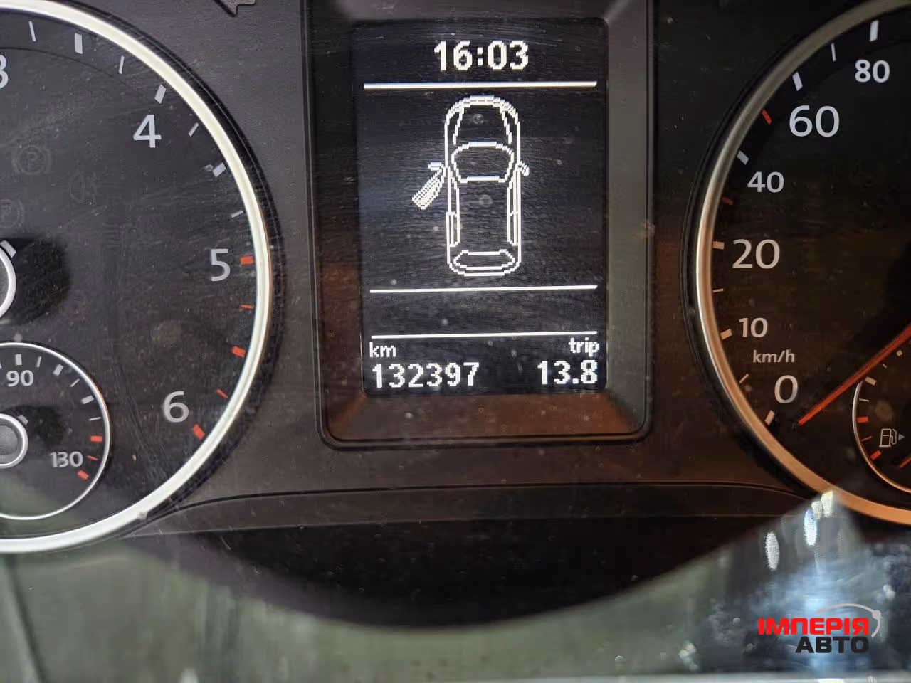 Volkswagen Tiguan - фото 14