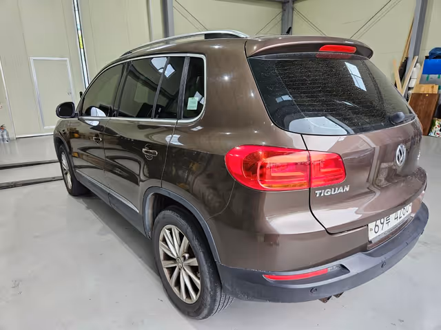 Volkswagen Tiguan - фото 3