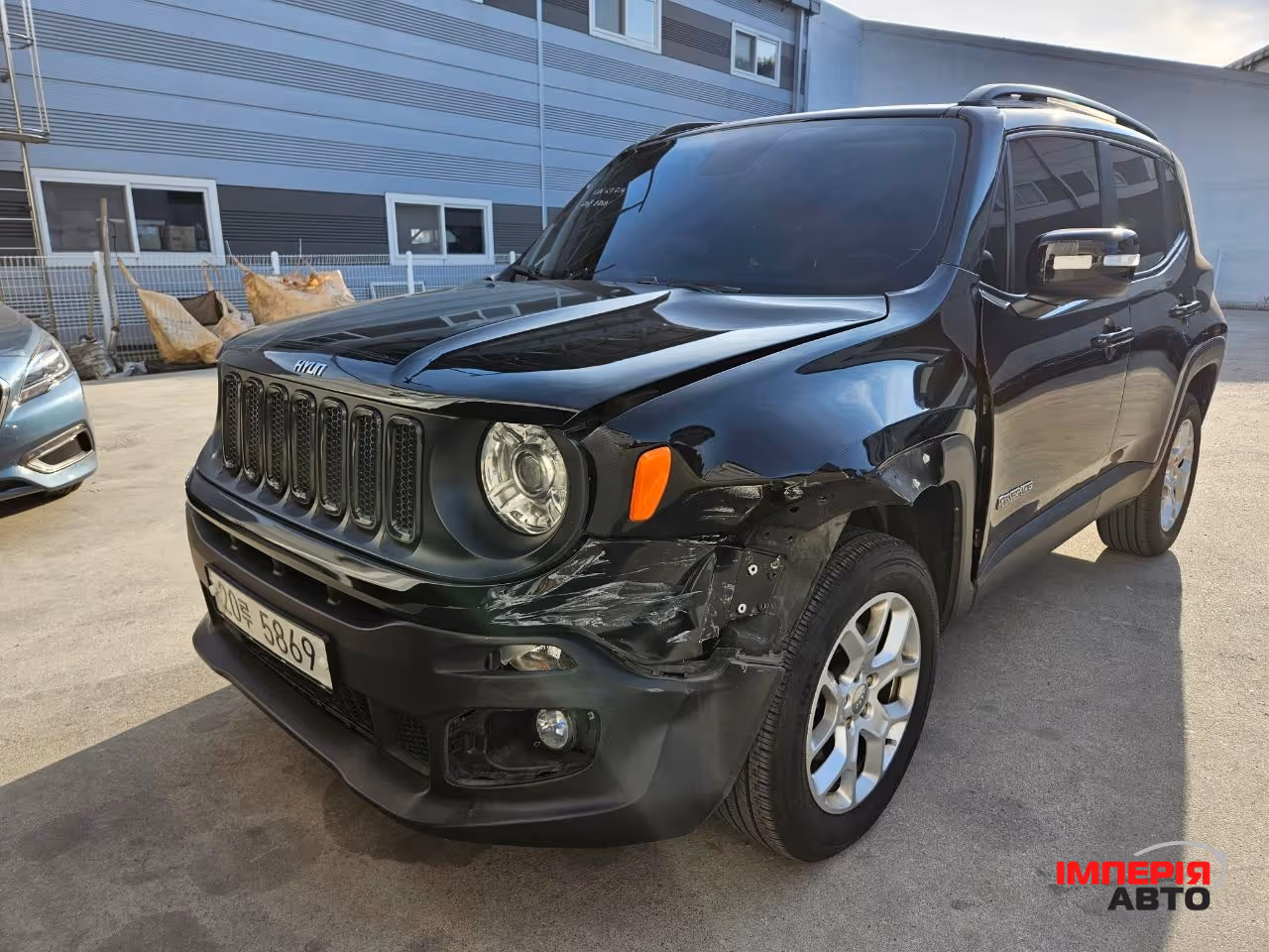 Jeep Renegade - фото 2