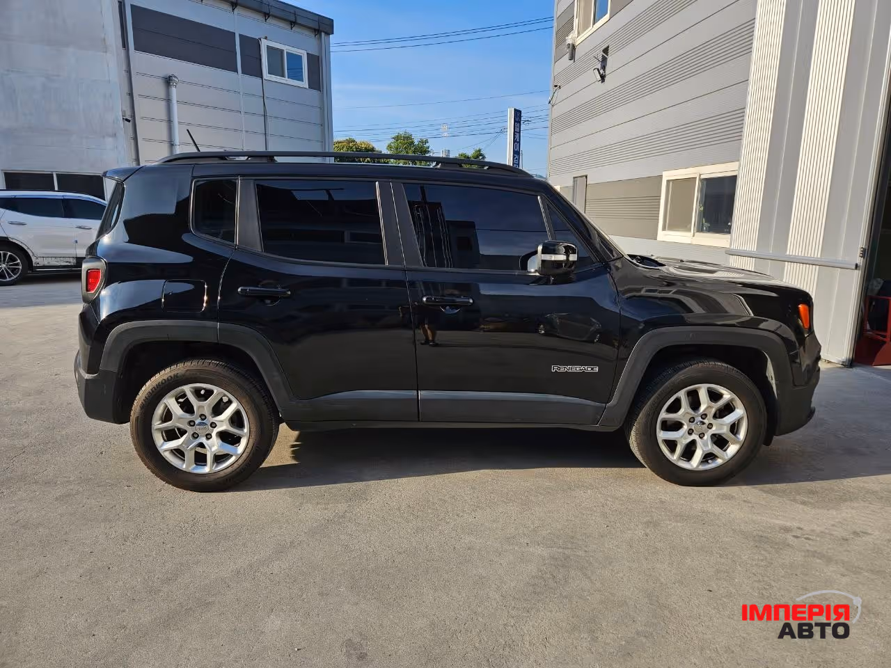 Jeep Renegade - фото 7