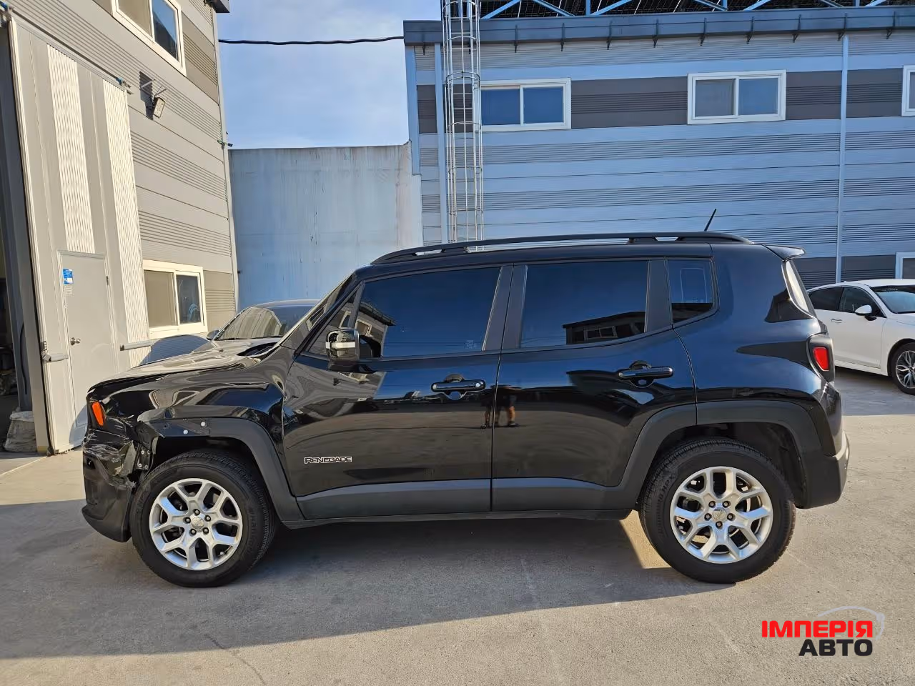 Jeep Renegade - фото 3