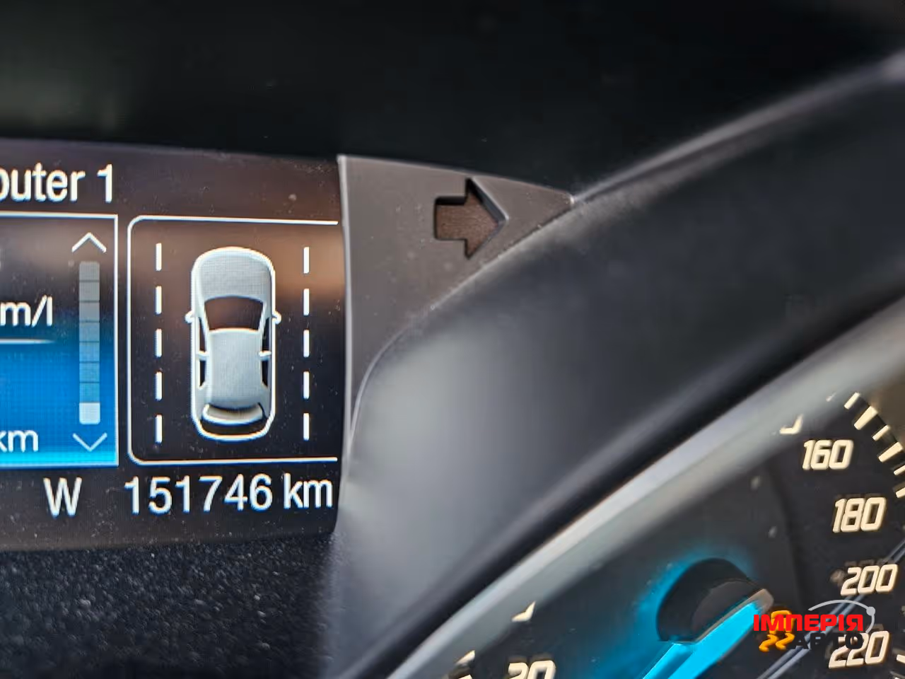 Ford Kuga - фото 10