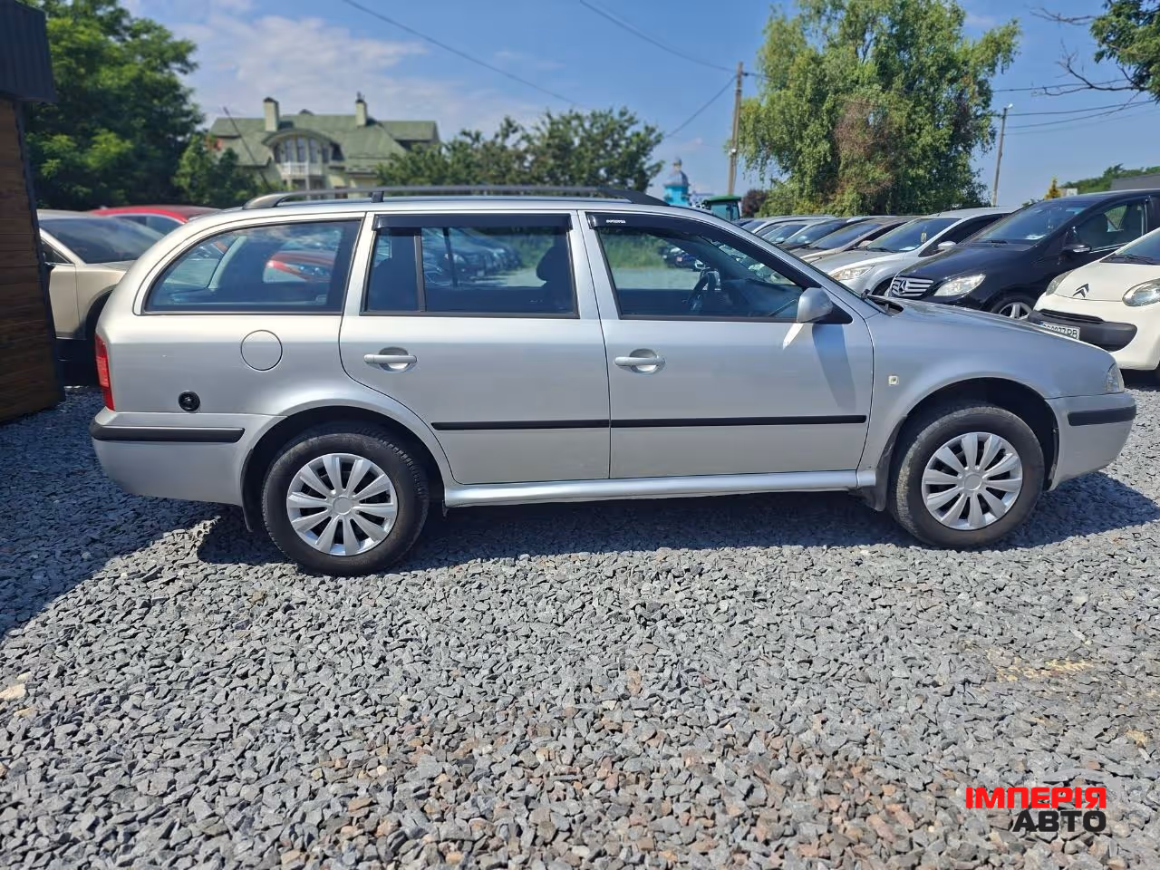 Skoda Octavia - фото 5